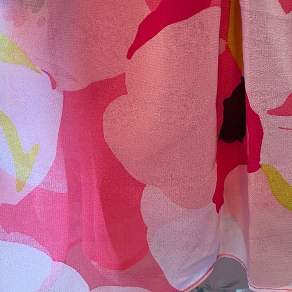 1. State Vibrant Pink and Red Floral Blouse - Picture 3 of 11